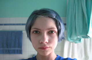 Illustration for article titled How Hipster Gray Hair Became A Vogue-Endorsed Look